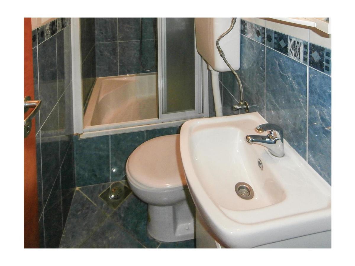 Lovely Apartment In Omis With Kitchen Eksteriør billede